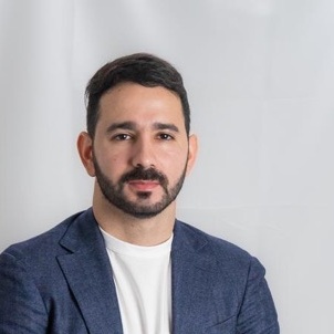 Fernando Salas — Insurance Agent